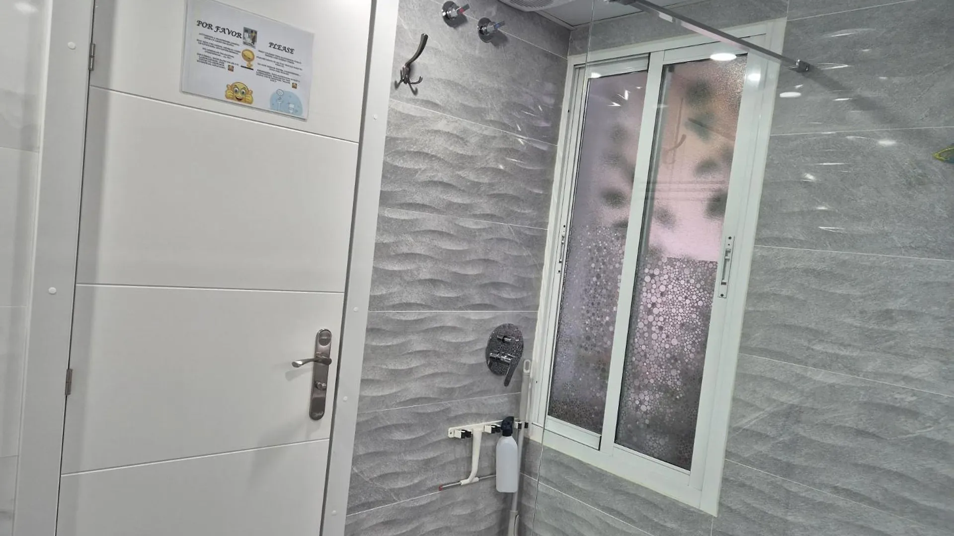 Ubytování v soukromí Habitaciones Torremolinos Španělsko